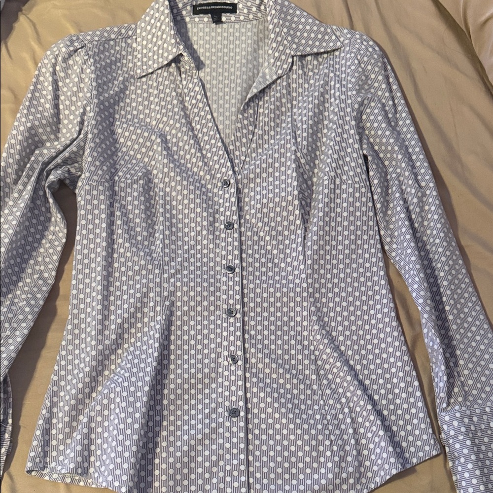 Express Women’s Light grey and White Button-Down Shirt